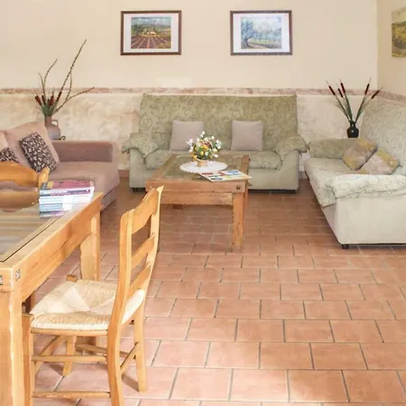 Awesome In Villaviciosa De Cordob Holiday home